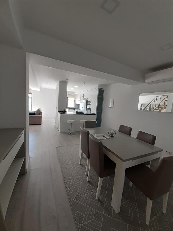 Lisbon Tagus River 2 Suites Private Pool D Almada Exteriér fotografie