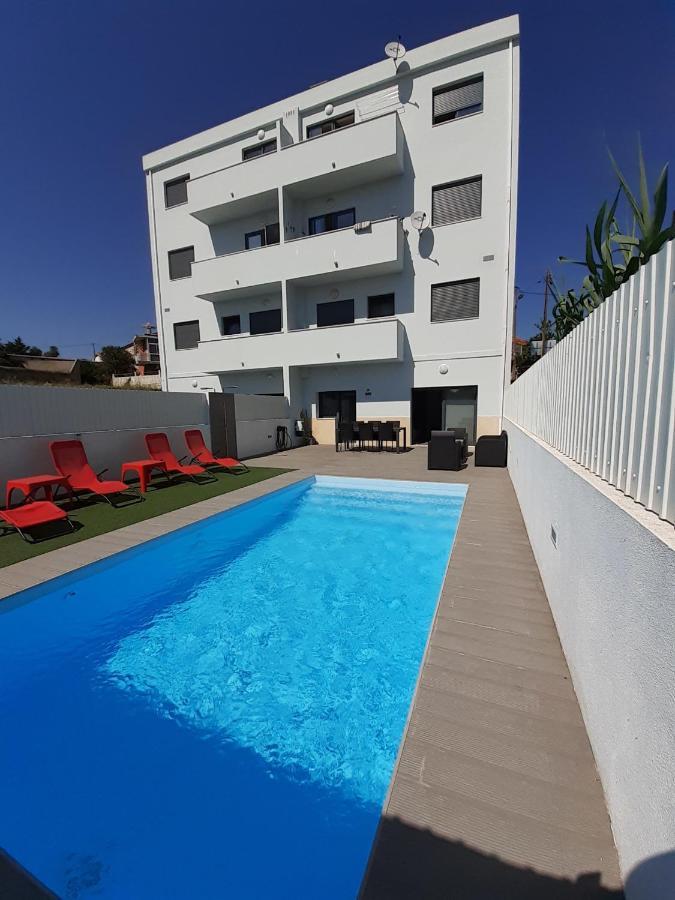 Lisbon Tagus River 2 Suites Private Pool D Almada Exteriér fotografie